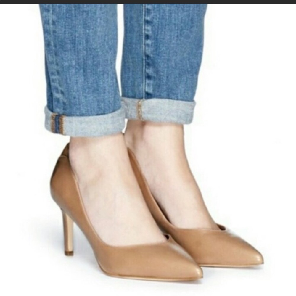 NIB Classic Sam Edelman “Orella” Camel Leather Pumps